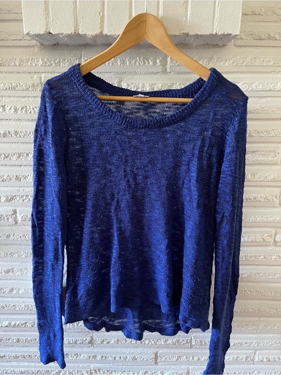 Suzy Shier Sweaters - Sheer Blue Knit Long-Sleeve Top